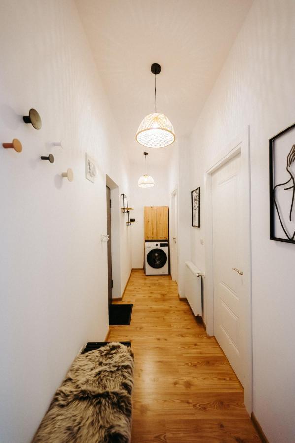 Apartamento Modern Loft One Suceava Exterior foto